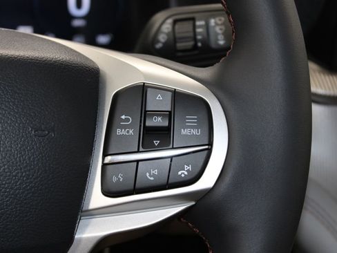 New 2026 Ford Explorer Active image 40