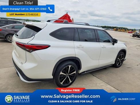 Used 2021 Toyota Highlander XSE FWD image 4