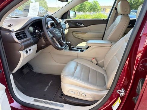 Used 2018 GMC Acadia Denali AWD/4WD image 10