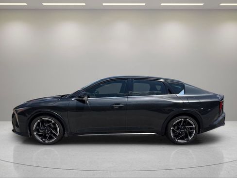 Used 2025 Kia K4 GT-Line w/ GT-Line Premium Package FWD image 4