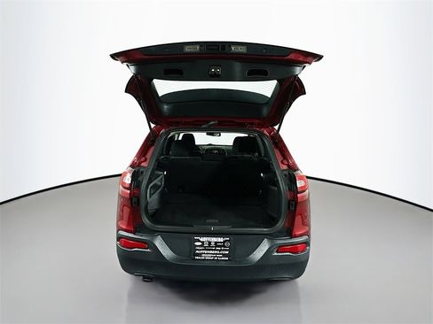 Used 2015 Jeep Cherokee Sport w/ Cold Weather Group image 26