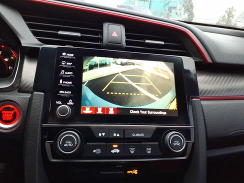 Used 2019 Honda Civic Type R image 18