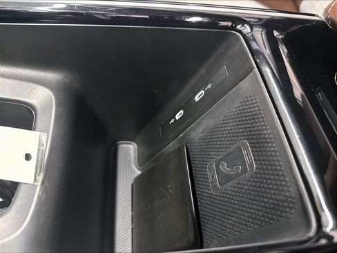Used 2023 Volkswagen ID.4 Pro RWD image 19