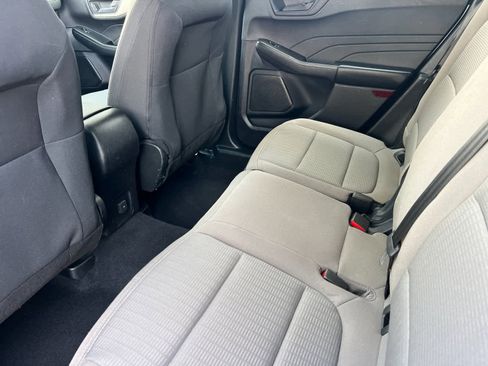 Used 2021 Ford Escape S image 5