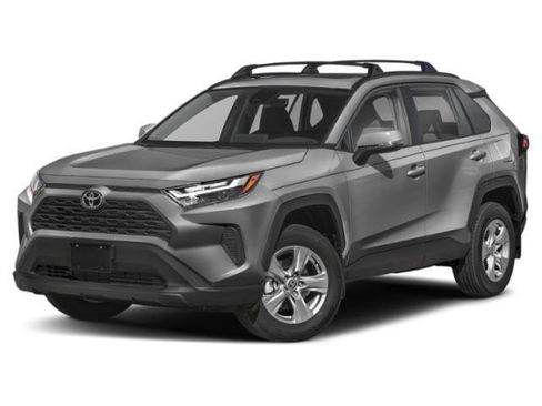 Used 2022 Toyota RAV4 XLE w/ Convenience Package FWD image 1