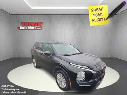 Used 2022 Mitsubishi Outlander ES