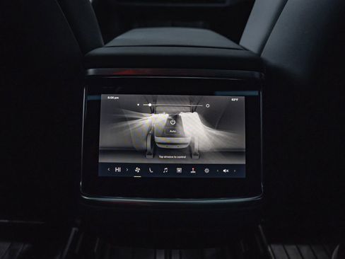 Used 2021 Tesla Model S Plaid image 38