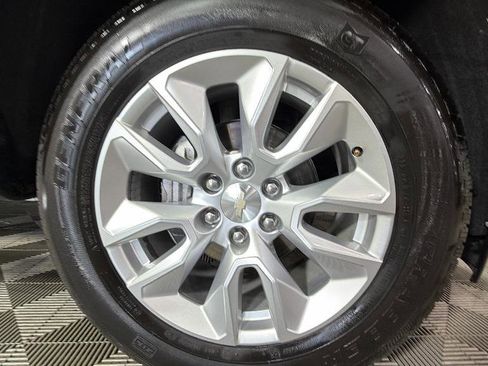 Used 2024 Chevrolet Silverado 1500 Custom RWD image 35