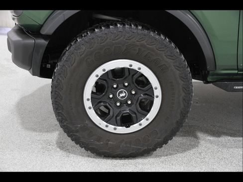 Used 2022 Ford Bronco Badlands w/ Sasquatch Package AWD/4WD image 25