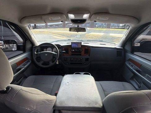 Used 2006 Dodge Ram 2500 Truck SLT image 19