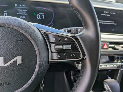 Certified 2025 Kia Seltos S AWD/4WD image 32