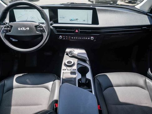 Certified 2023 Kia EV6 Light RWD image 11