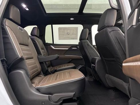 New 2026 GMC Acadia Denali Ultimate AWD/4WD image 41