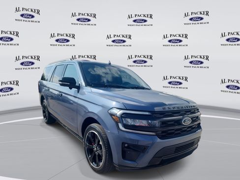 Used 2022 Ford Expedition Max Limited image 7