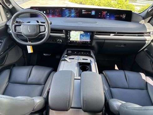 New 2025 Lincoln Navigator Reserve w/ Jet Appearance Package image 23