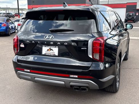 Used 2023 Hyundai Palisade Limited w/ Cargo Package AWD/4WD image 7