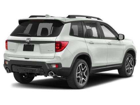 Used 2022 Honda Passport Elite image 2