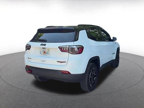Used 2025 Jeep Compass Trailhawk AWD/4WD image 14