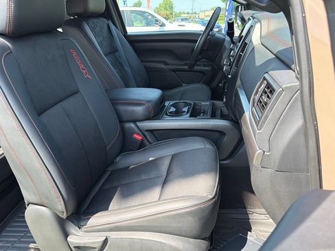 Used 2020 Nissan Titan PRO-4X AWD/4WD image 16
