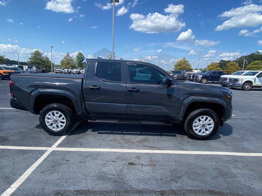 Used 2025 Toyota Tacoma SR RWD image 8