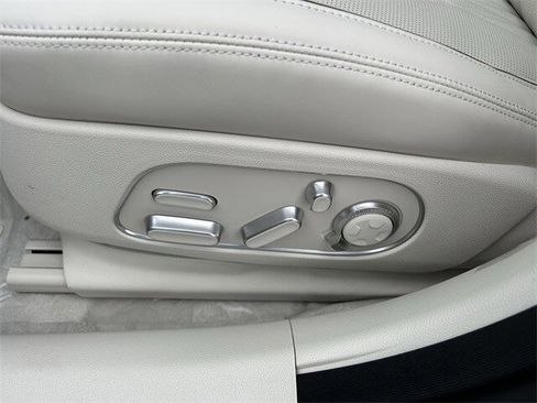 New 2026 Genesis G90 3.5T image 25