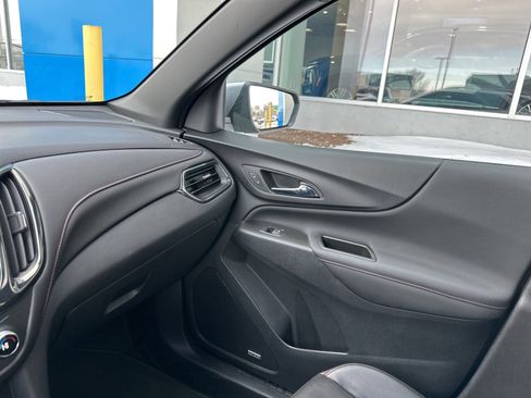 Used 2023 Chevrolet Equinox RS w/ RS Leather Package image 38