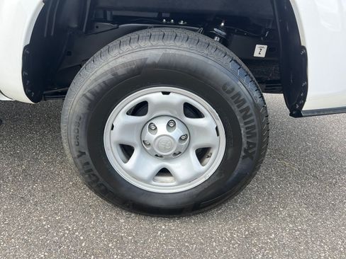 Used 2021 Toyota Tacoma SR w/ SR Convenience Package RWD image 26