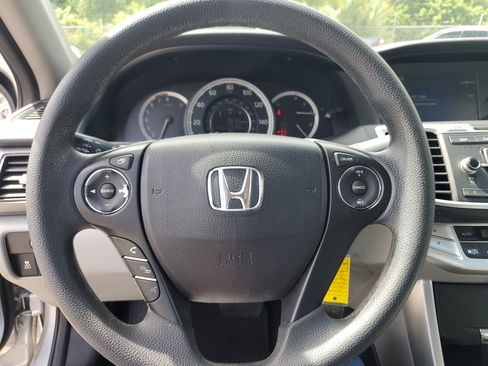 Used 2015 Honda Accord LX image 18