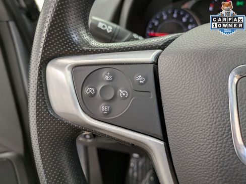 Used 2024 GMC Terrain SLE w/ Driver Convenience Package AWD/4WD image 17