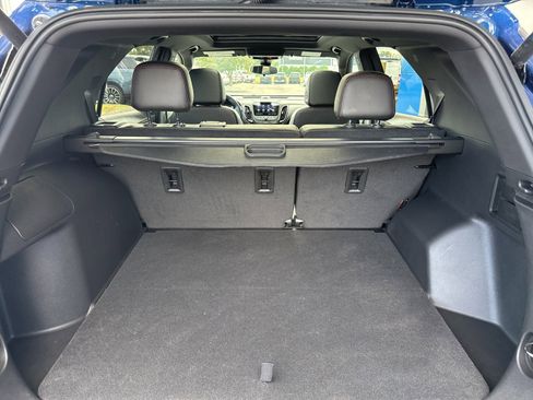 Used 2023 Chevrolet Equinox RS w/ RS Leather Package image 14