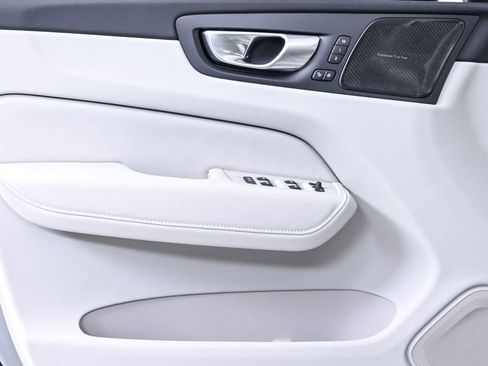 New 2026 Volvo XC60 T8 Ultra w/ Protection Package Premier AWD/4WD image 6