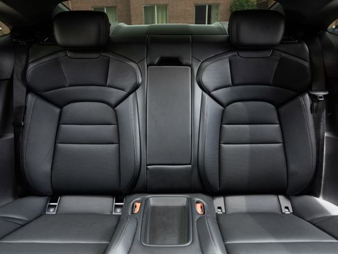Certified 2025 Porsche Taycan w/ Premium Package RWD image 28