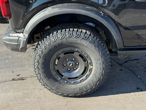 New 2025 Ford Bronco Big Bend w/ Black Diamond Package image 4