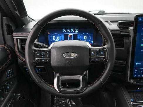 Certified 2024 Ford Expedition Platinum AWD/4WD image 16
