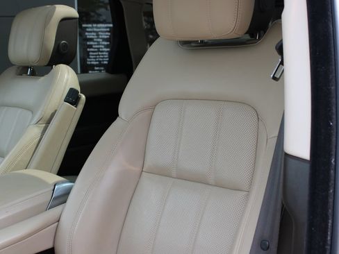 Used 2020 Land Rover Range Rover Sport HSE Dynamic AWD/4WD image 7