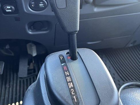 Used 2024 Chevrolet Low Cab Forward image 33