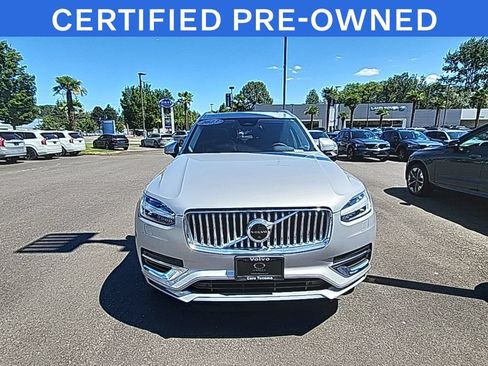 Certified 2023 Volvo XC90 T8 Plus AWD/4WD image 9