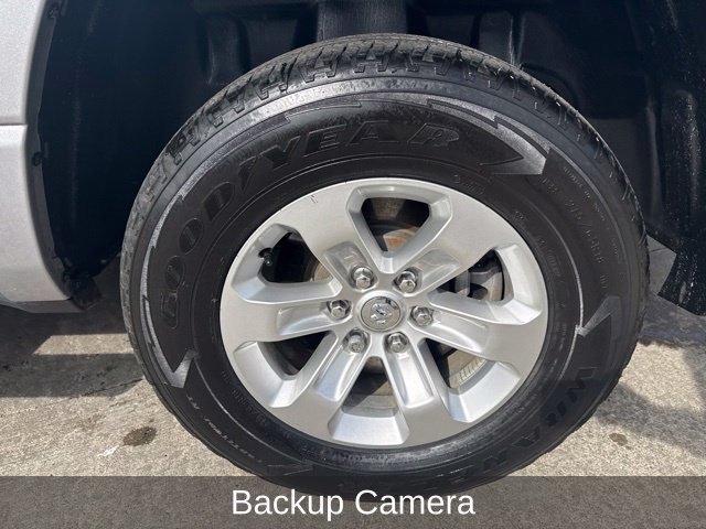Used 2024 RAM 1500 Laramie AWD/4WD image 7