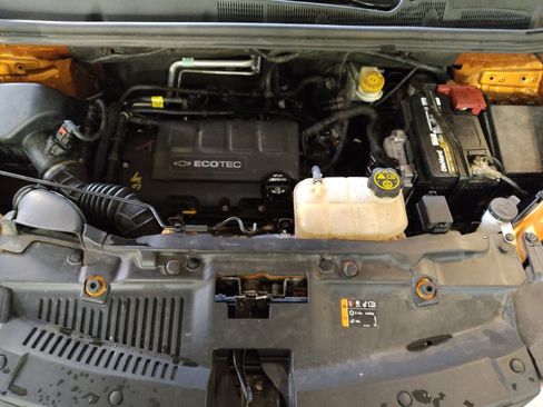 Used 2017 Chevrolet Trax LT image 30