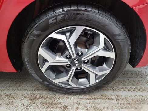 Used 2021 Kia Forte LXS image 31