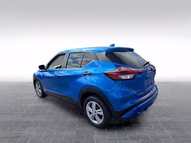 Used 2025 Nissan Kicks Play S FWD image 5