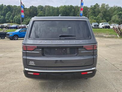 Used 2023 Jeep Wagoneer 4WD w/ Premium Group I