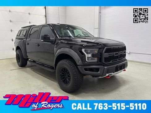 Used 2017 Ford F150 Raptor w/ Equipment Group 802A Luxury AWD/4WD image 1