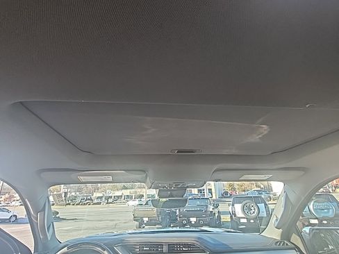 New 2025 GMC Sierra 1500 Denali image 13