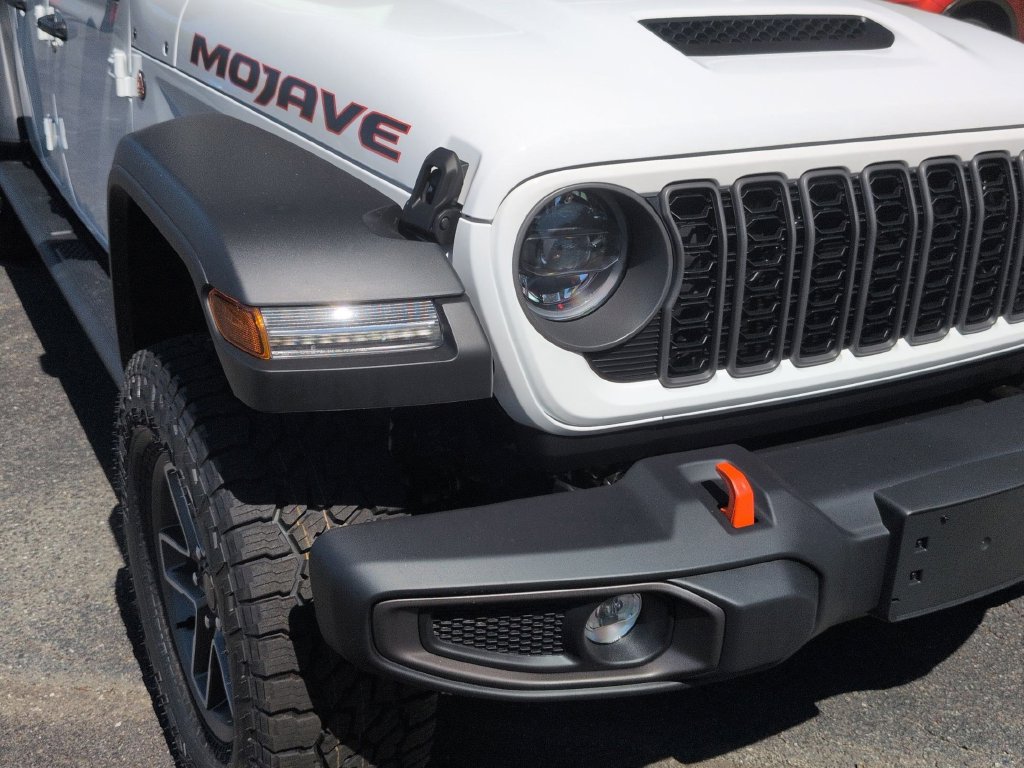 New 2026 Jeep Gladiator Mojave AWD/4WD image 8