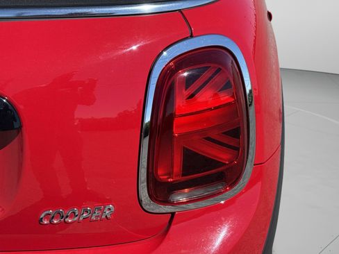 Used 2021 MINI Cooper Convertible FWD image 32