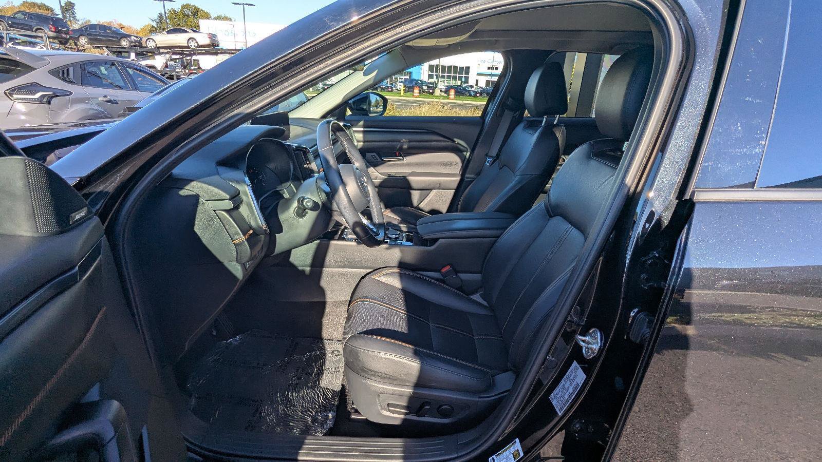 Used 2023 MAZDA CX-50 AWD 2.5 S w/ Cargo Package image 17