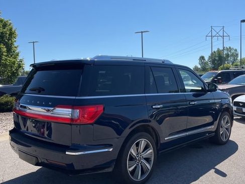 Used 2018 Lincoln Navigator Reserve w/ Technology Package AWD/4WD image 6