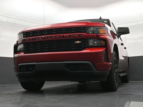 Used 2021 Chevrolet Silverado 1500 Custom RWD image 31