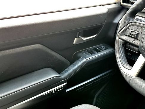Certified 2024 Toyota Tacoma TRD Sport AWD/4WD image 25
